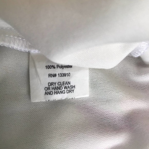 Show Me Your Mumu RiRi Floral Shorts Romper - Picture 7 of 7